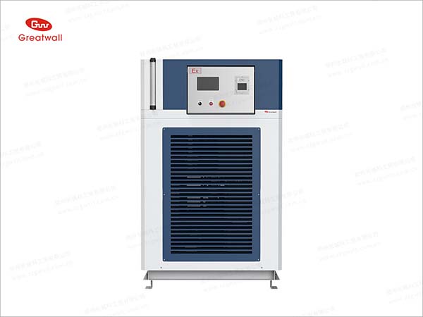 長城高低溫一體機與反應釜配套的優勢與應用